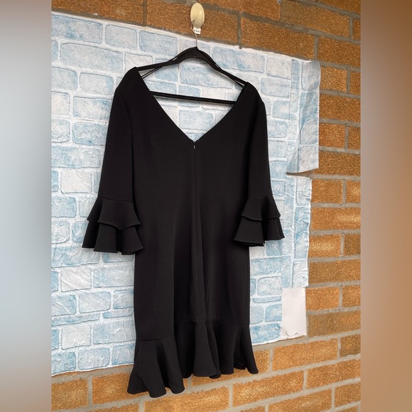 CINQ À SEPT Dominique V-Neck Ruffle Dress size 12 - Picture 9 of 13